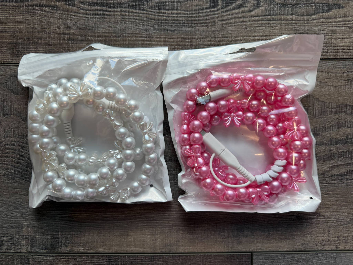 Bows Beaded Phone Charger with Lightning & USB-C Cable