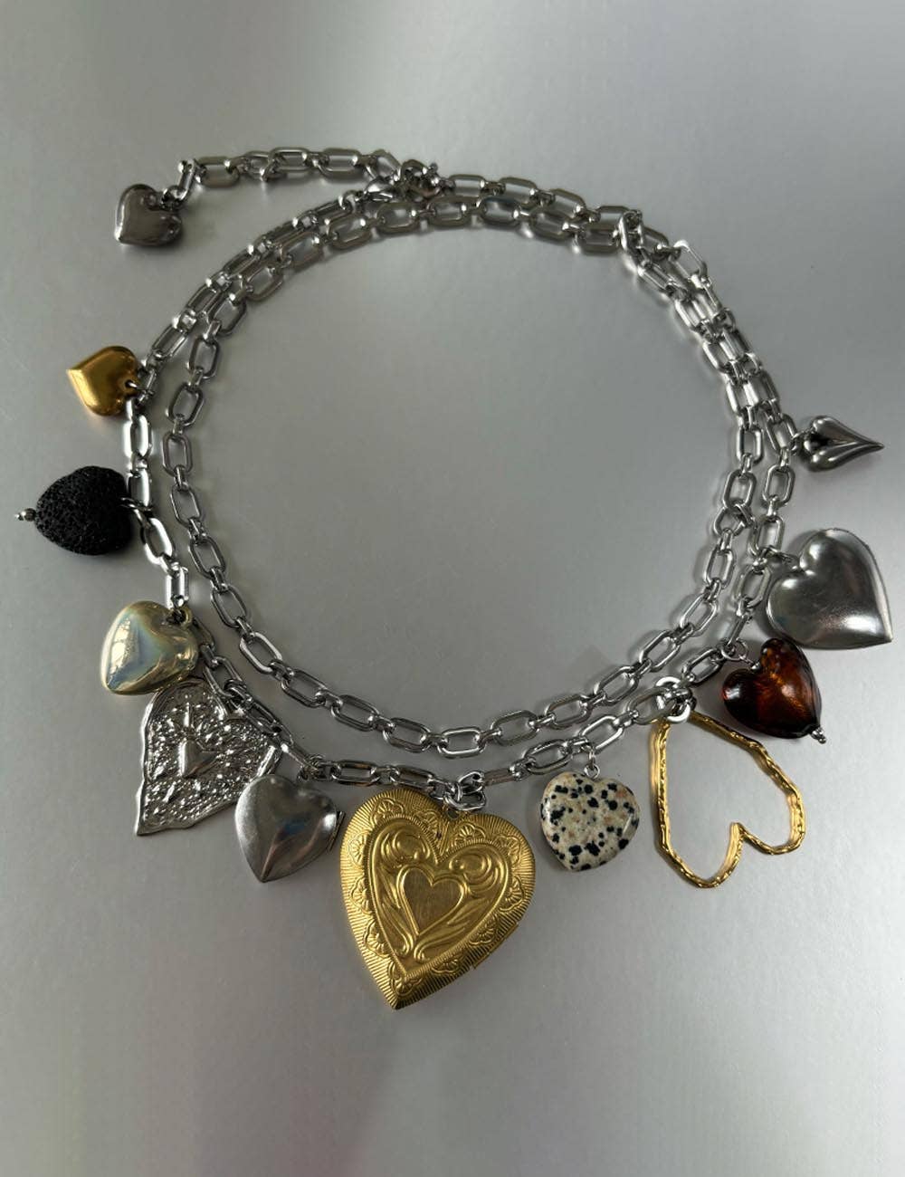 Heart-Shaped Pearl Vintage Rock Necklace